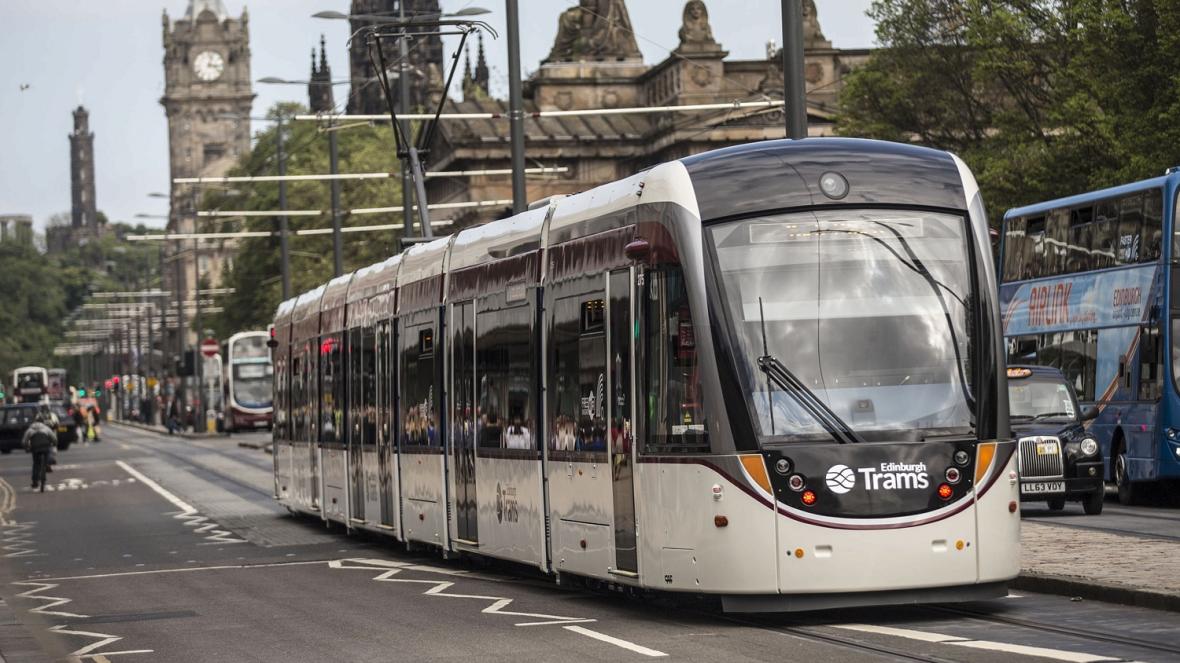 edinburgh trams